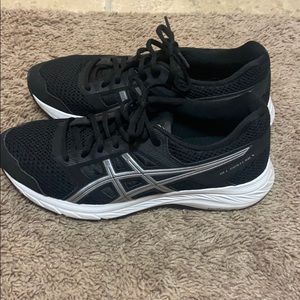 ASICS gel contend 5